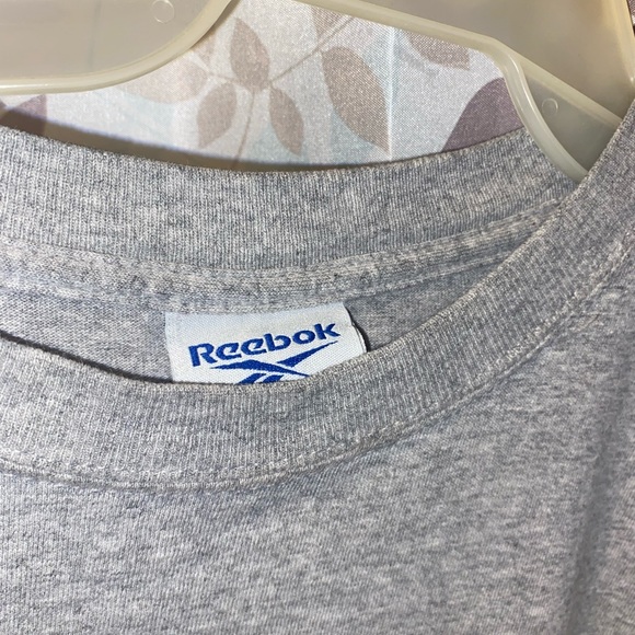 Vintage Reebok crop top - Picture 2 of 2